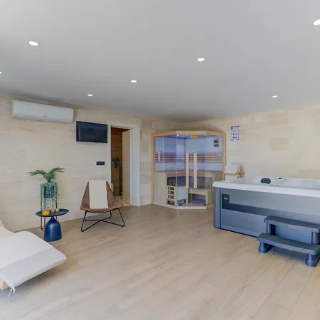 Wellness Escape One - Happy * Novi Vinodolski