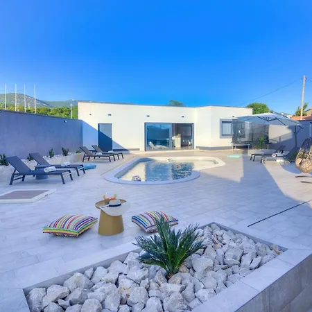 Apartman Wellness Escape One - Happy Novi Vinodolski