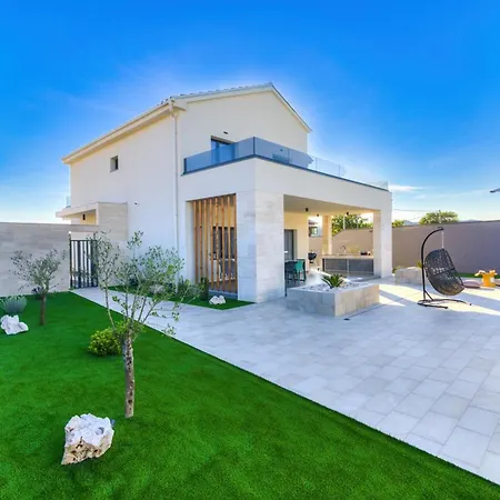 Apartman Wellness Escape One - Happy Novi Vinodolski